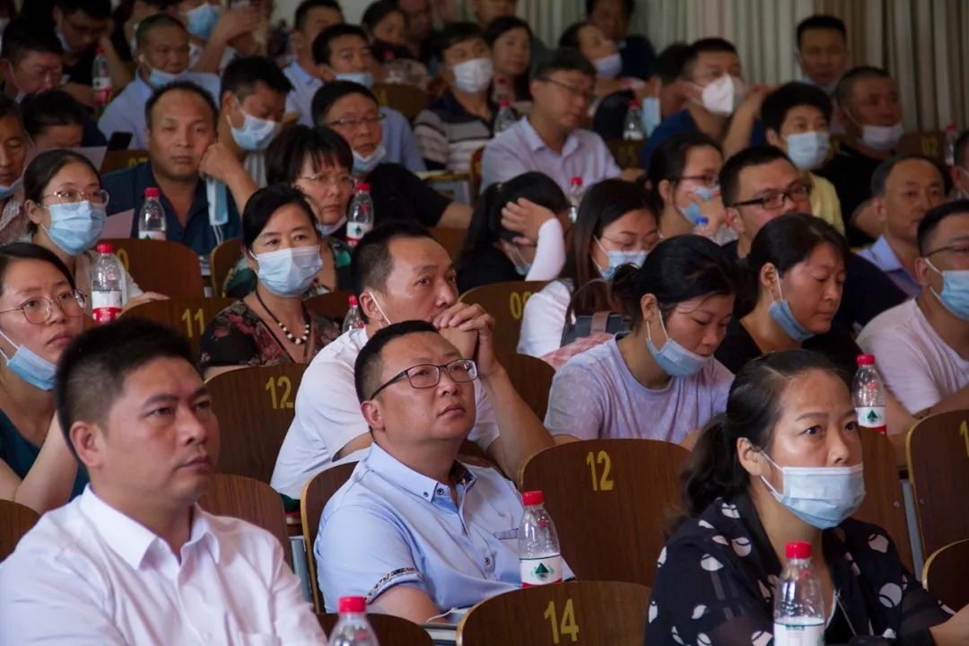 6402.webp.jpg 6402.webp.jpg